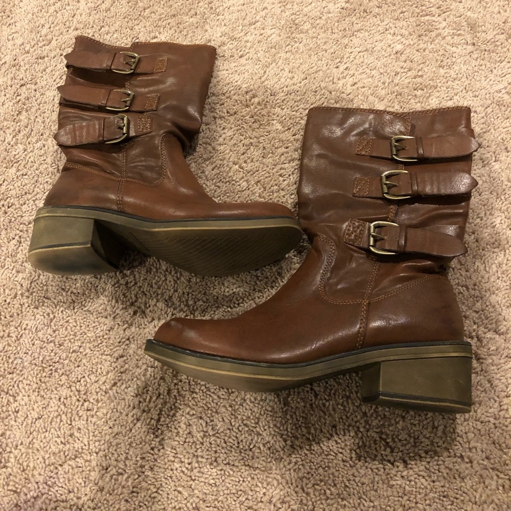 Women’s Brown Boots